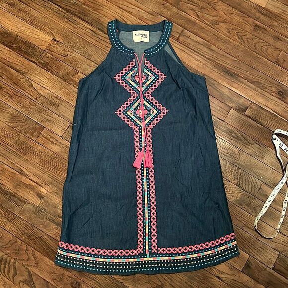 Savannah Jane Women's Size Small Geometric Dotted Embroidered Mini Dress - Picture 9 of 9